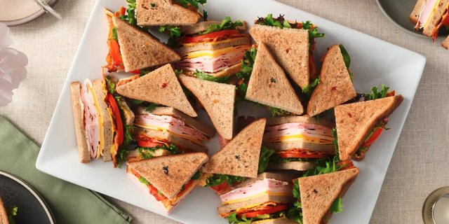 Assorted Club Tray