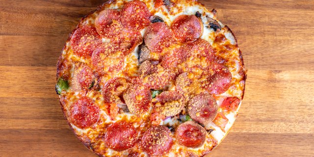 Megabite Pizza