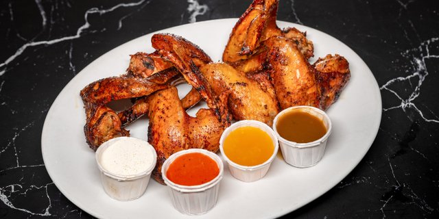 Jumbo Wings