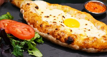 Simurgh Bakery & Cafe