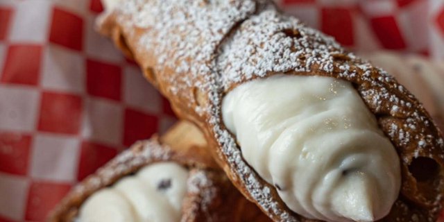 Cannoli