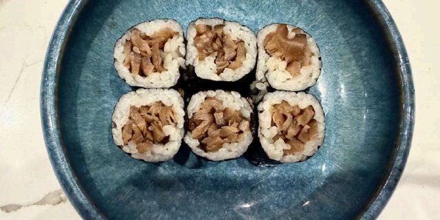 Shiitake Mushroom Roll