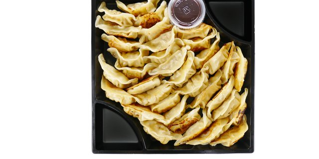 H-E-B Sushiya Pot Sticker Party Tray