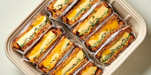 Greens, Eggs & Jam Sandwich