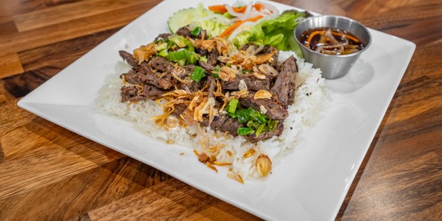 Grilled Pork (Heo Nướng)