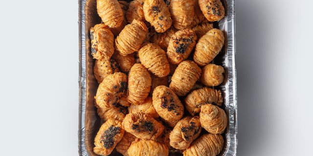 Durian Puffs