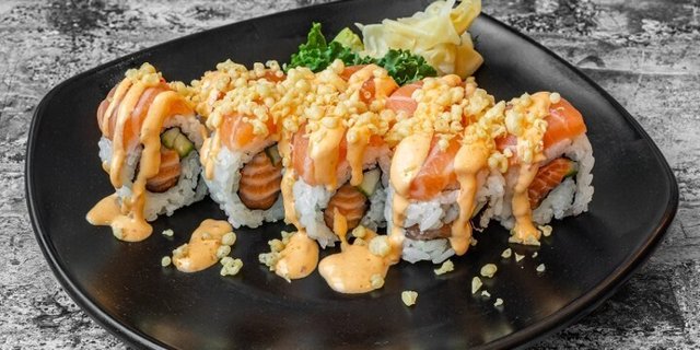 Sushi Platter 4