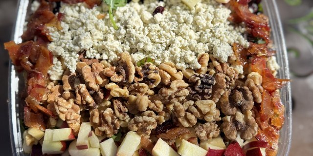 Apple Blue Salad