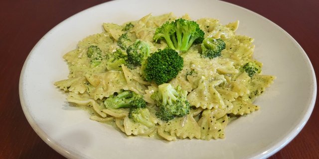 Pesto Alfredo
