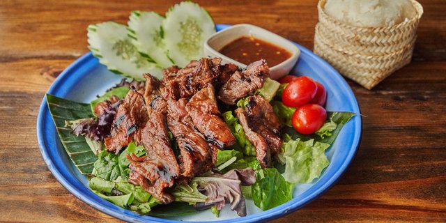 Nuea Yang Bento Box
