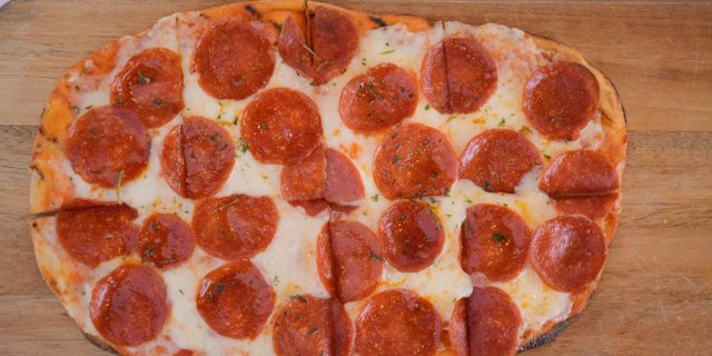Classic Pepperoni Flatbread