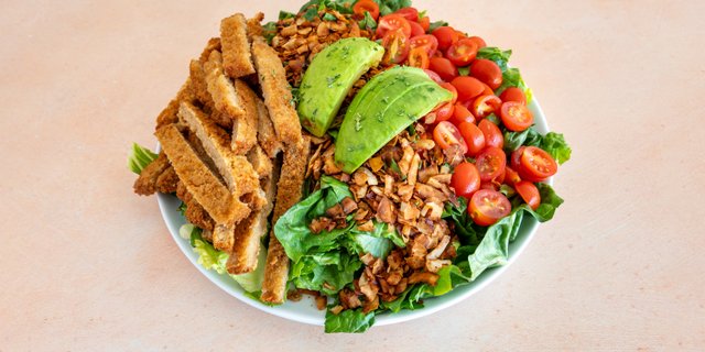 Avocado BLT Salad