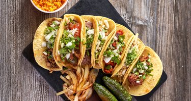 Tacos Y Mas