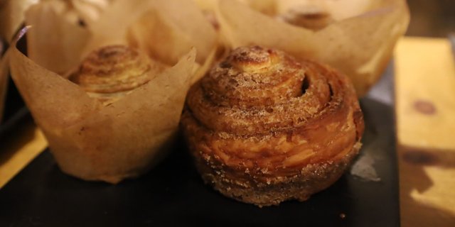 Cinnamon Cruffin Tray