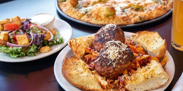 Marinara & Meatballs Pasta