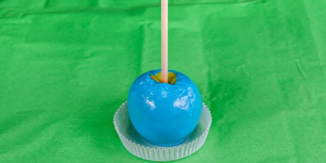 Build-Your-Own Apple Kit