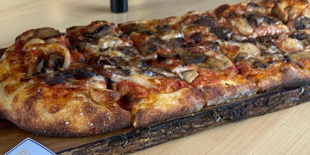Mushroom Pizza
