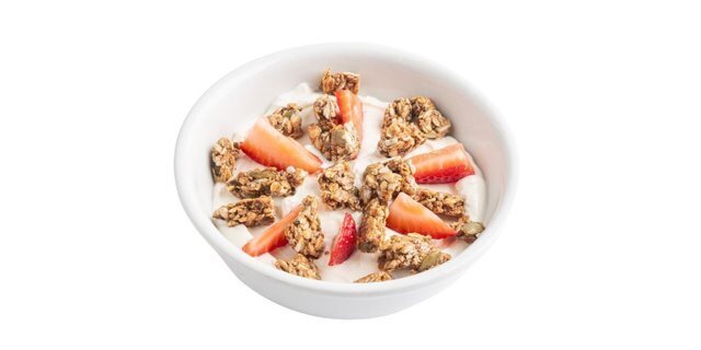 Mixed Berry Granola Yogurt Parfait