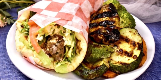 Kofta Kebab Pita