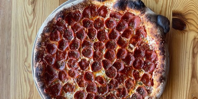 16" Pepperoni Pizza