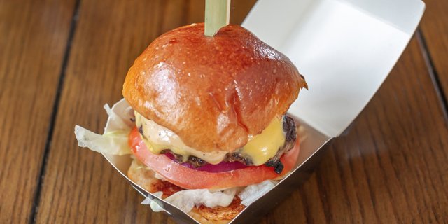 Cheeseburger Sliders Box