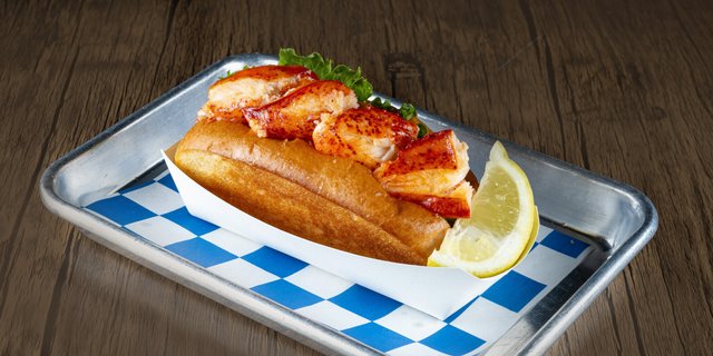 Connecticut Lobster Roll