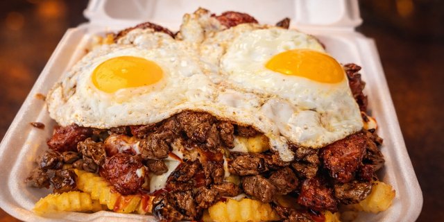 Chorrillana Fries Box Lunch