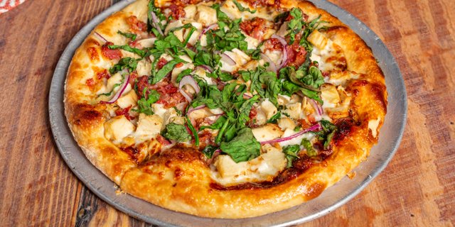 Heartland Chicken Pizza