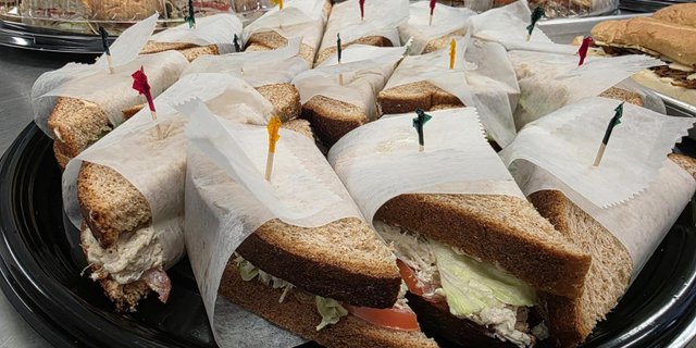 Sandwich Tray