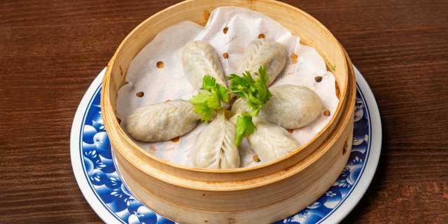 Steamed Vegetable Dumplings