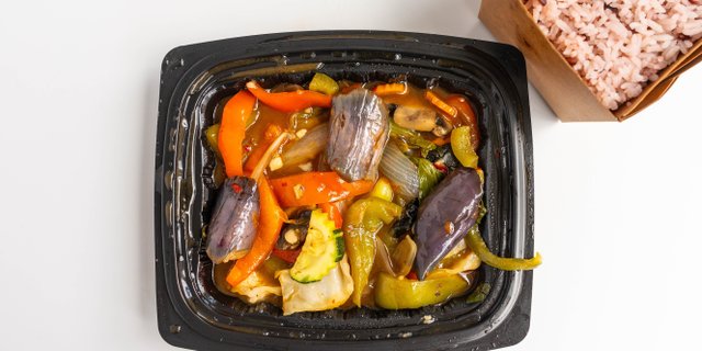 Eggplant Stir-Fry Tray