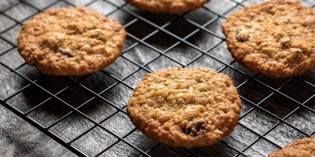 Dozen Cookies