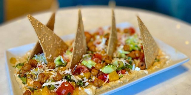 Greek Hummus Platter