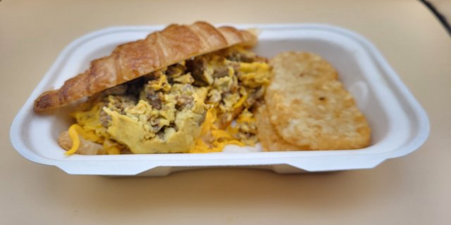Spicy Chorizo Omelet Croissant