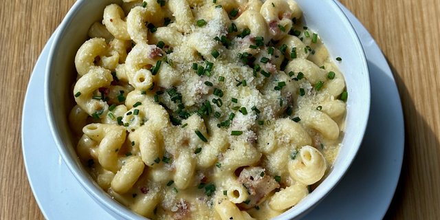 Truffle Mac & Cheese