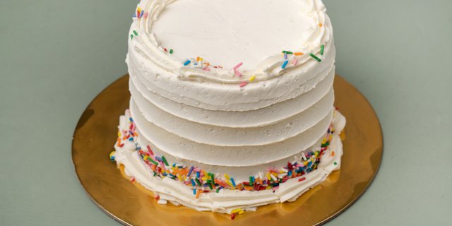 6" Rainbow Cake