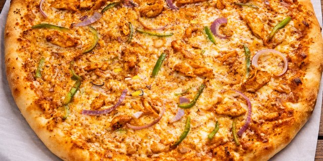 Butter Chicken Pizza