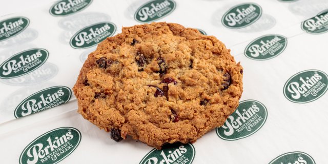 Half-Dozen Oatmeal Raisin Cookies