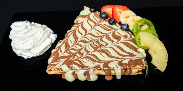Mixed Fruit Crepe/Waffle