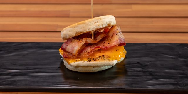 Buttery Biscuit Breakfast Sandwich Box