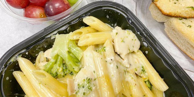 Chicken & Broccoli Alfredo Box Lunch