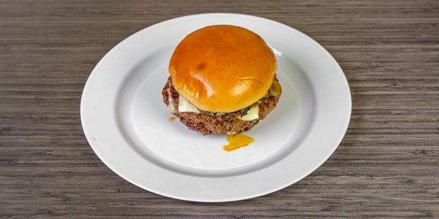 Mushroom & Swiss Burger