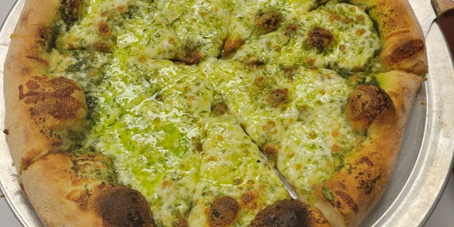 Pesto Pizza