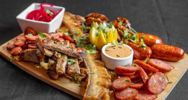 Bono Restaurant & Catering