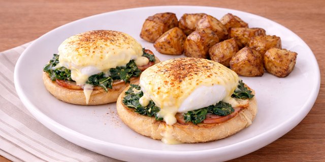 Eggs Florentine & Hollan-Daisy Sauce
