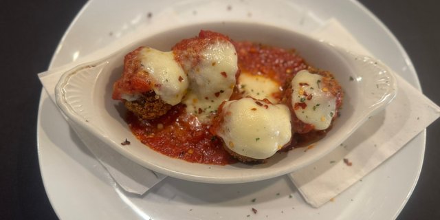 Meatballs Marinara