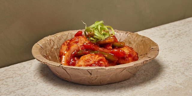 Momo Chili Paneer
