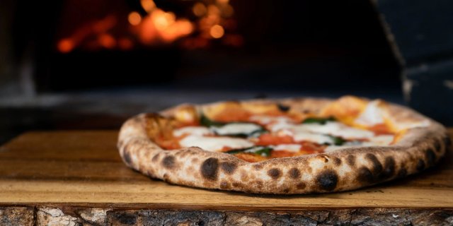 Napoletana Pizza