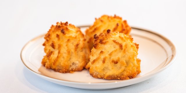 Coconut Macaroon Cookies