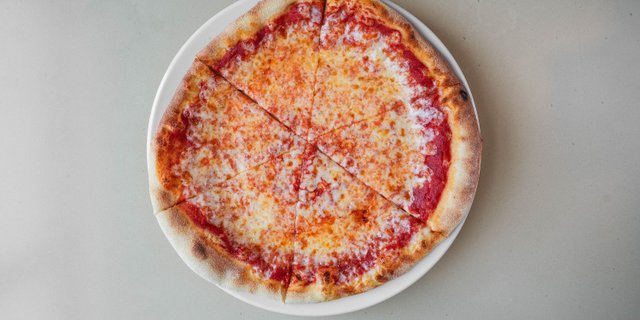 Classic Cheese Cauliflower-Crust Pizza